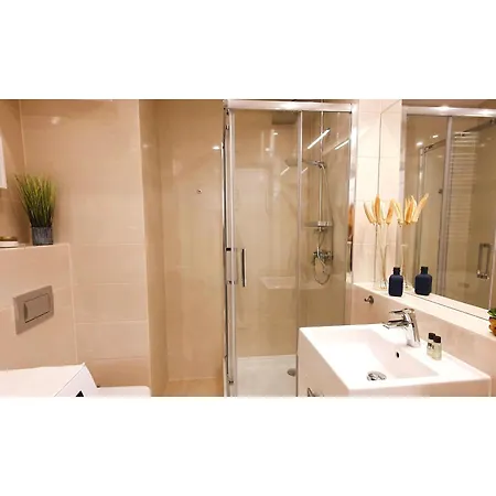 Krakowska Sunny ורוצלב