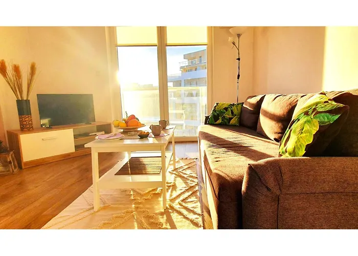 Krakowska Sunny شقة