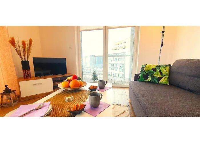 Krakowska Sunny فروتسواف