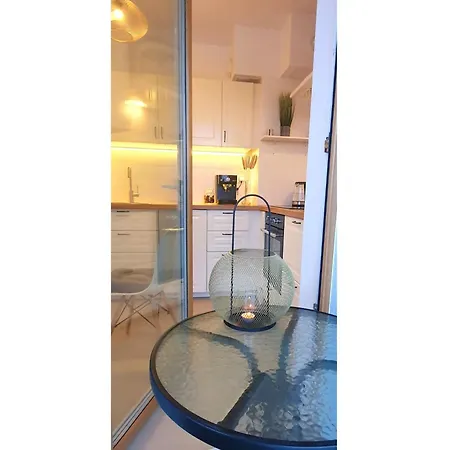 Krakowska Sunny Apartment